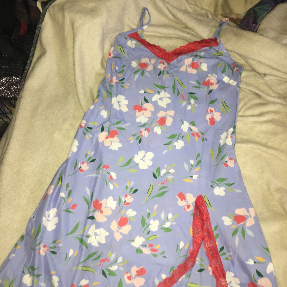 Womens medium Annalise Plus nightgown, new never been worn with tags still